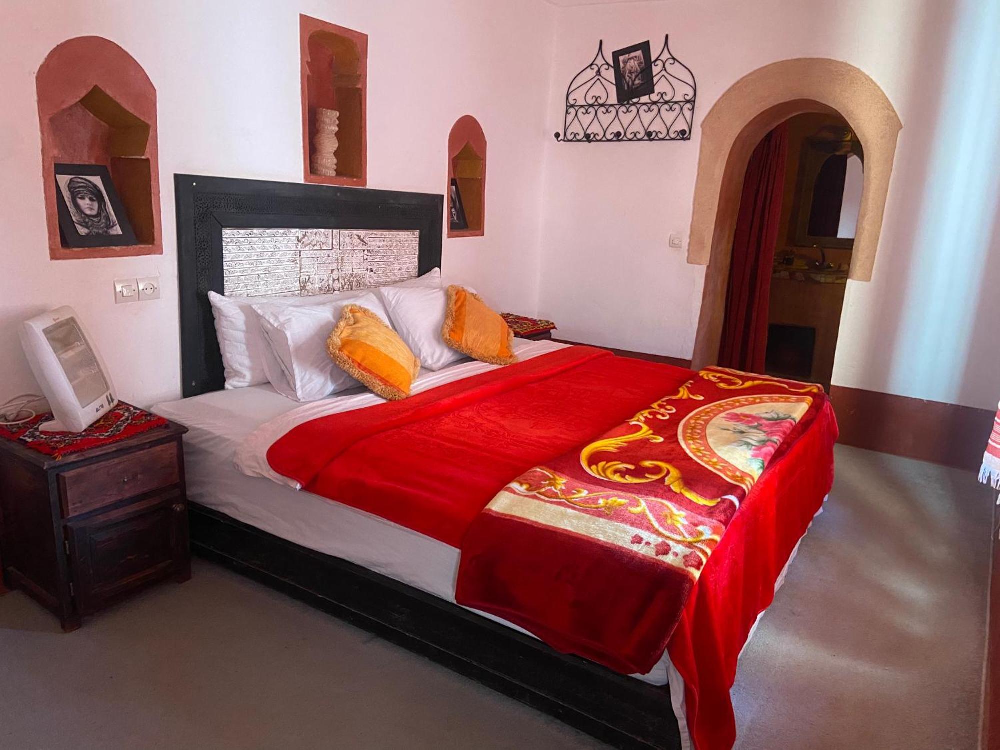 Tafsut Dades Guesthouse Stay With Locals Tamellalt  المظهر الخارجي الصورة